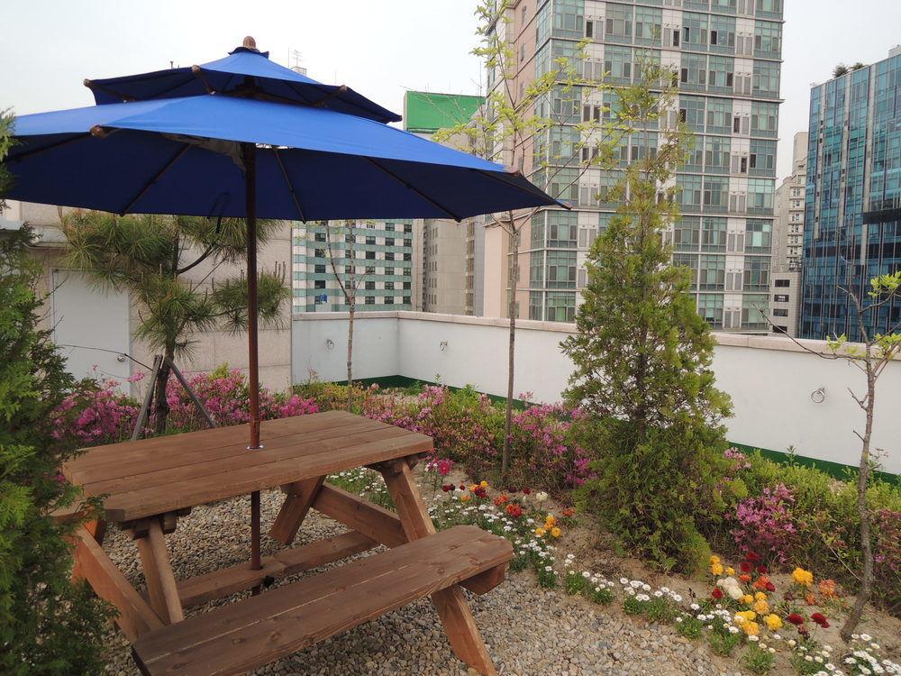 K-Guesthouse Sinchon 2 Seul Exterior foto