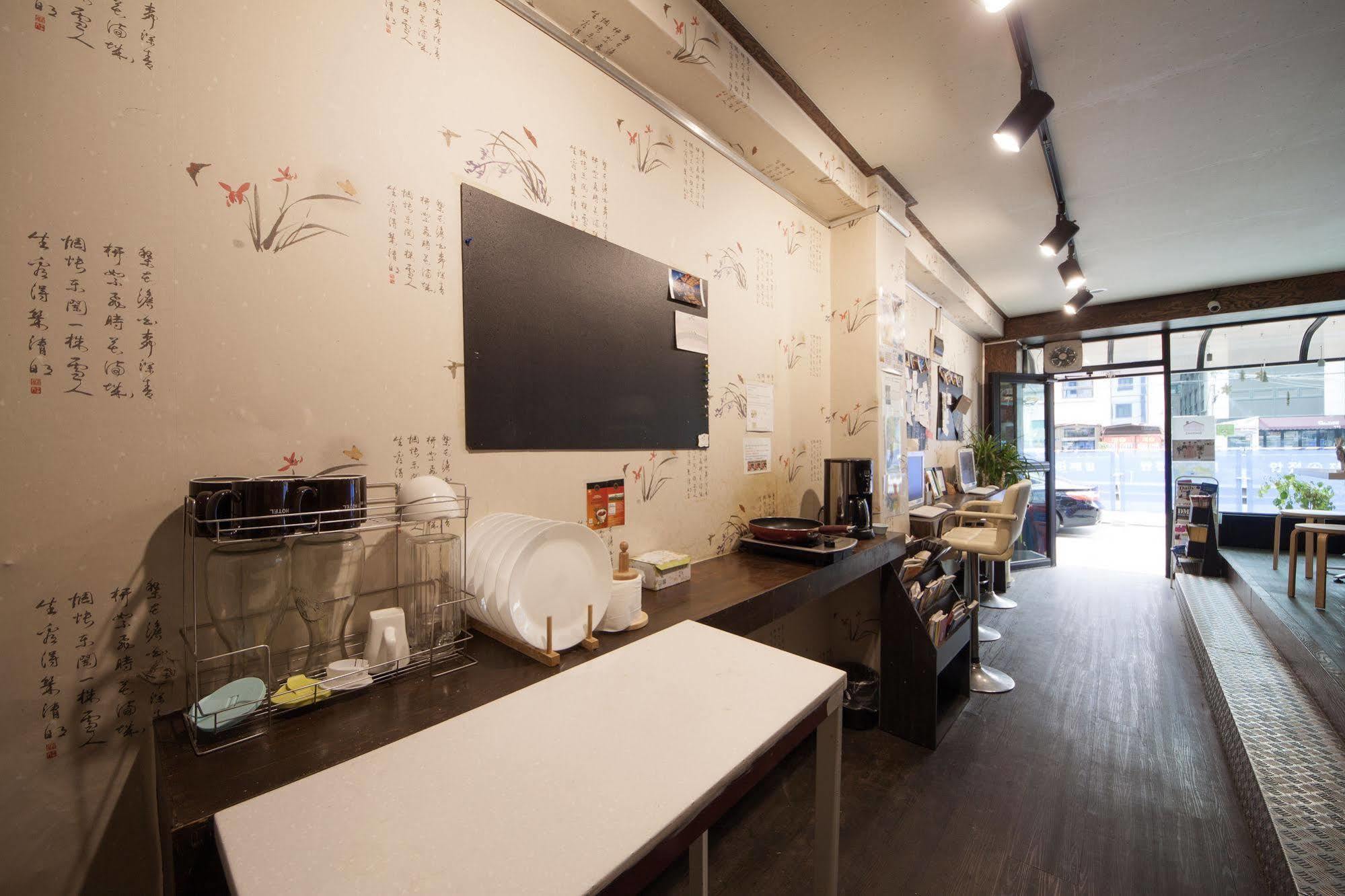 K-Guesthouse Sinchon 2 Seul Exterior foto